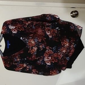 98. APT 9 | BLACK FLORAL SHIRT SIZE MEDIUM